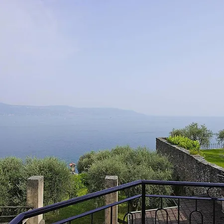 La Vista Dal Borgo * Toscolano Maderno