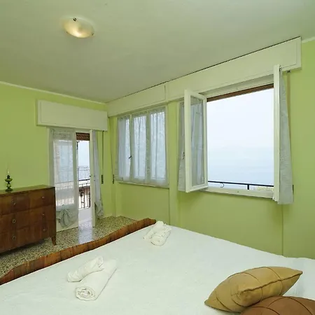 La Vista Dal Borgo *