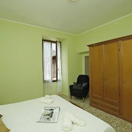 La Vista Dal Borgo Toscolano Maderno