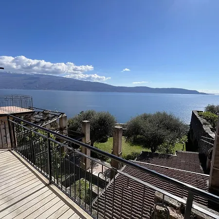 펜션 La Vista Dal Borgo 토스콜라노마데노